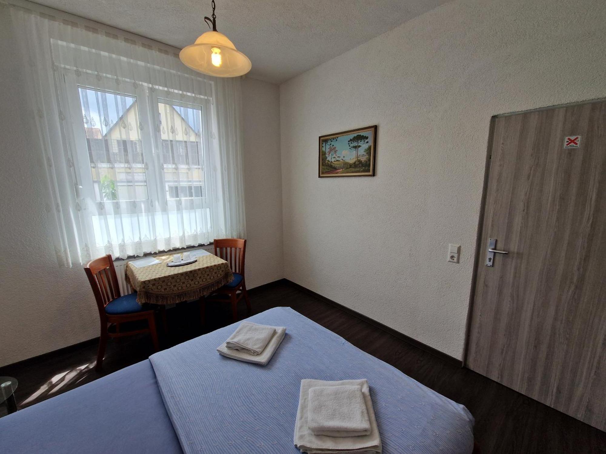 Pension Antalya フリードリヒスハーフェン 部屋 写真